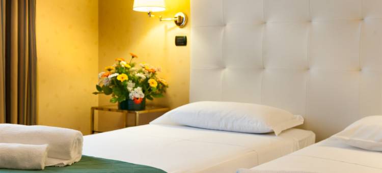 伦巴蒂雅酒店(Hotel Lombardia)图片