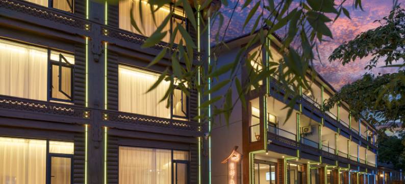 泸沽湖南岛VILLA度假酒店图片