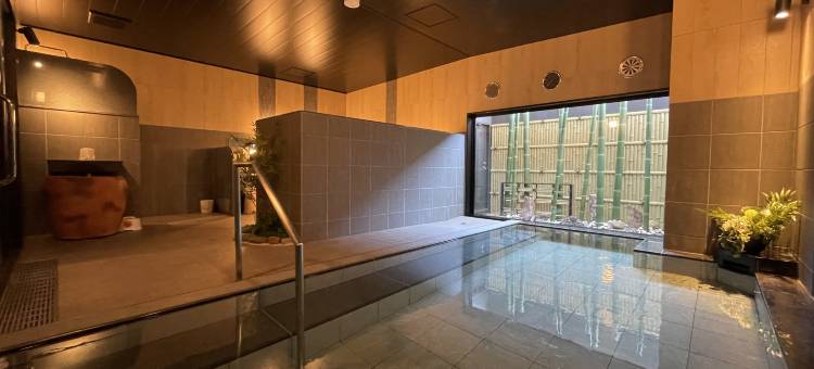 露樱酒店和歌山站东口店(HOTEL ROUTE-INN Grand WAKAYAMAEKI HIGASHI GUCHI)图片