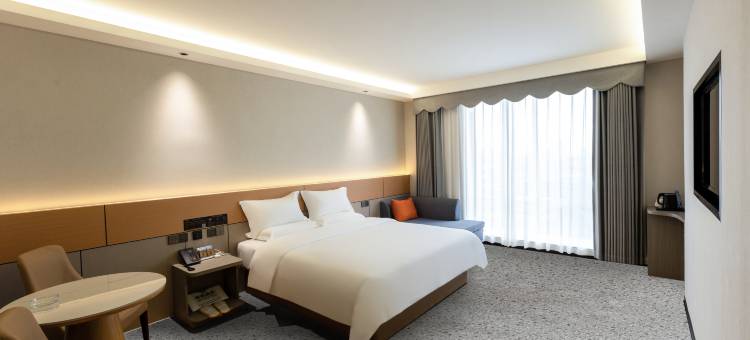 阳春阳润商务酒店(东湖广场店)图片