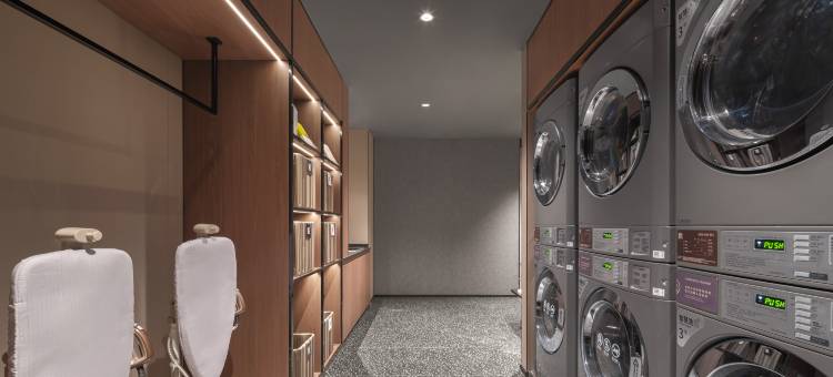 兰州中川机场鹏博中央广场亚朵酒店图片