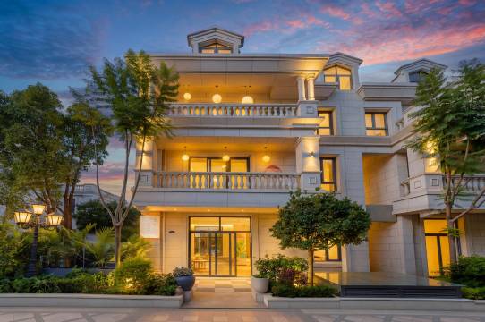 临滇居(滇池海埂大坝店)