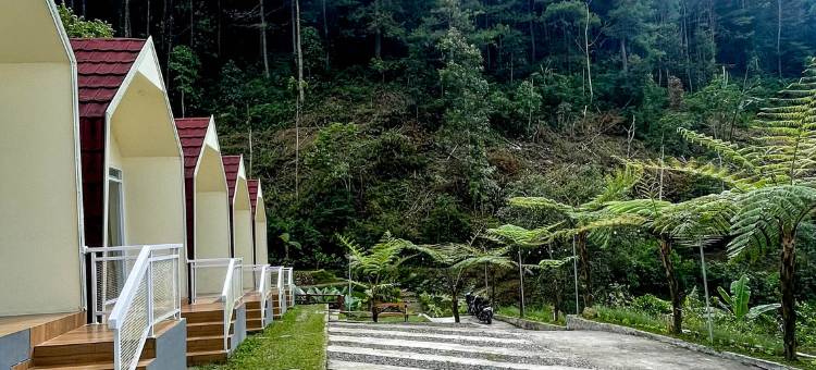 迪扎塔旺芒古豪华露营(Diiza Glamping Tawangmangu Private Pool No BBQ)图片
