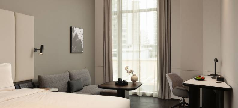 珠海金湾华发商都航空新城亚朵酒店图片