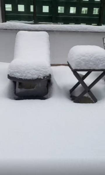 威海丽呈睿轩酒店(威海站韩乐坊店)图片