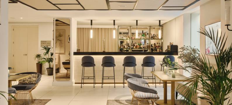 瓦伦西亚的Hospes Palau de la Mar，设计酒店成员(Hospes Palau de La Mar, Valencia, a Member of Design Hotels)图片