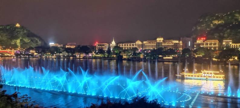 ET Ant·锦电竞酒店(柳州高铁站五星步行街店)图片