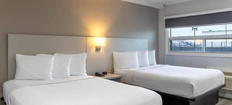 安大略康沃尔6号汽车旅馆(Motel 6 Cornwall, ON)图片