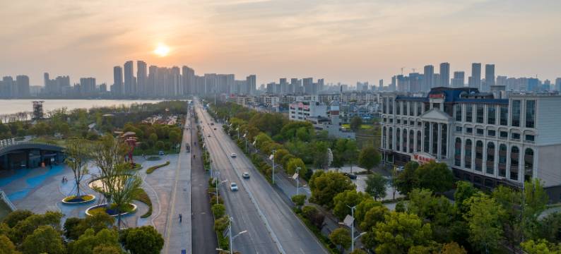 维也纳酒店(襄阳鱼梁洲店)图片