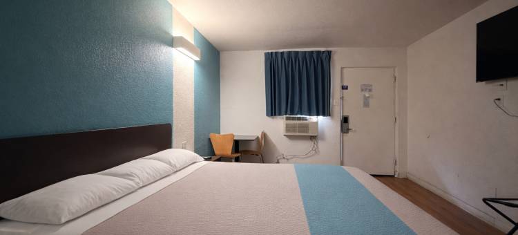 杰克森维尔贸易风汽车旅馆 TX US 69(Trade Wind Motel Jacksonville TX US 69)图片