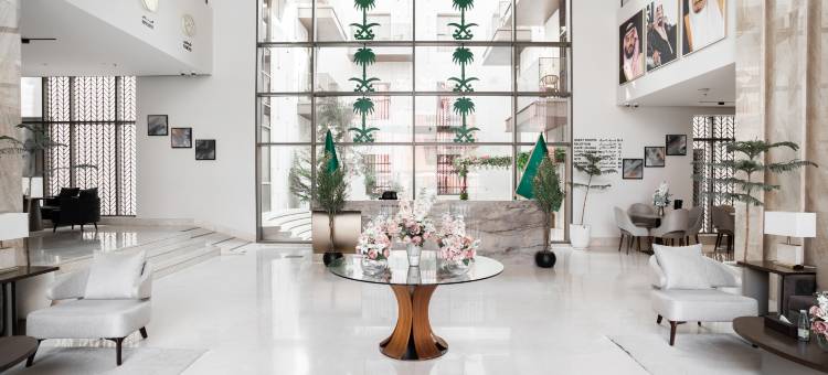 阿尔亚斯米莱奥拉套房酒店(Liora Suites Al Yasmine Hotel)图片