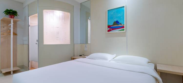 易佰酒店(邯郸火车站店)图片