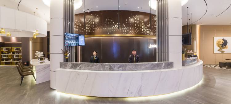 如家精选酒店(重庆奥体中心广场袁家岗地铁站店)图片