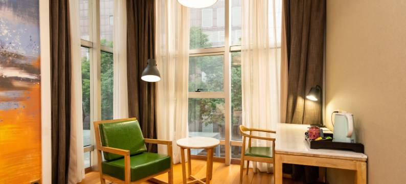 上海礼和酒店(徐家汇地铁站店)图片