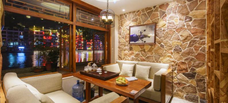 镇远揽清江居民宿(镇远古城新大桥店)图片