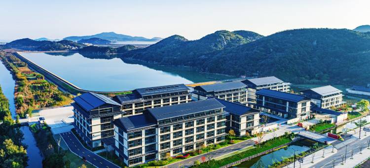 舟山禾叶酒店(普陀山机场蜈蚣峙码头店)图片