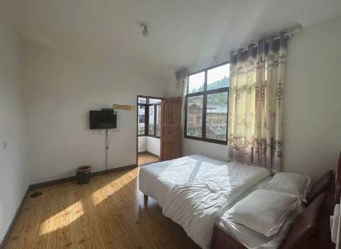 新化紫鹊寨农庄