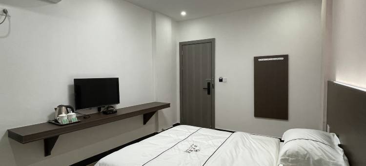 华艺酒店(上犹商贸城店)图片