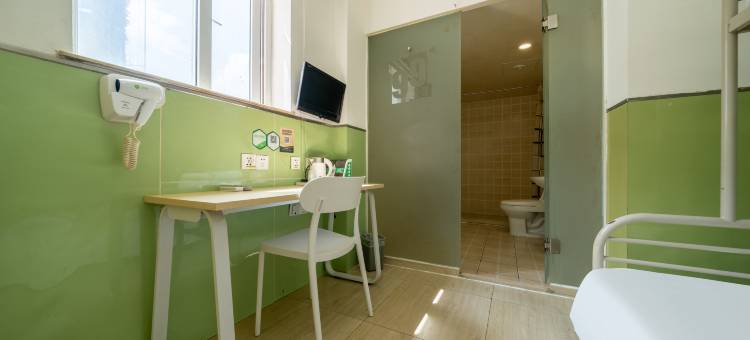 99优选酒店(上海南站罗秀路地铁站店)图片