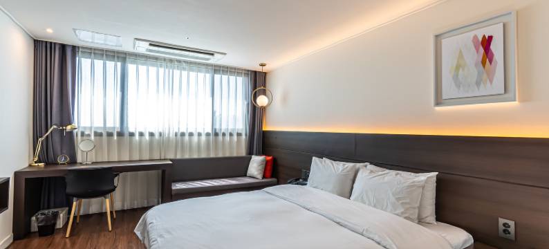 格兰德酒店 中文店(Hotel the Grang Jungmun)图片