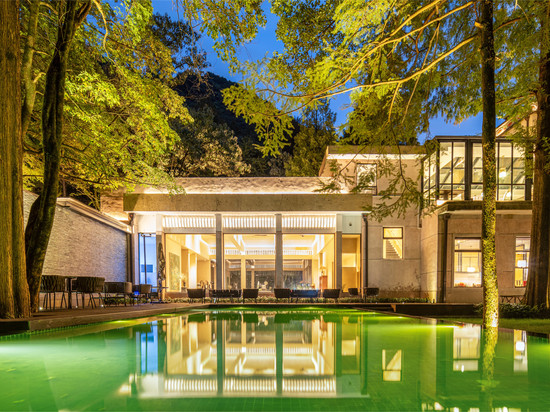 双龙度假酒店(双龙洞风景区)