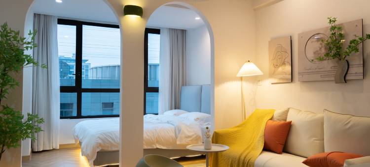 乐乐宅·玺寓酒店(无锡硕放国际机场店)图片