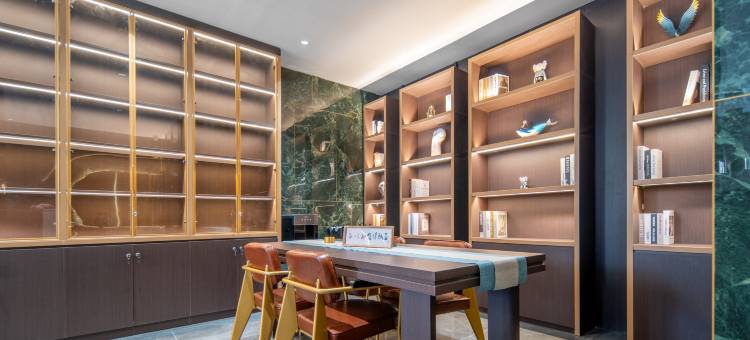 灰鲸智能酒店(安国东方药城店)图片