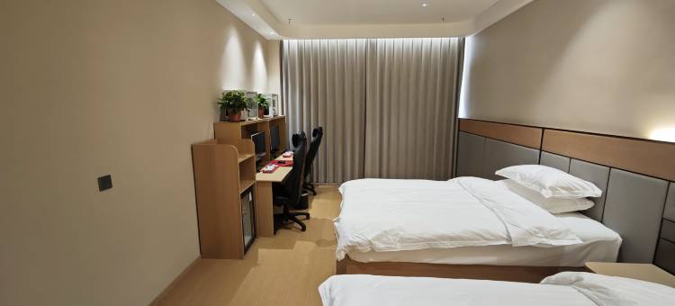 鑫家电竞酒店图片