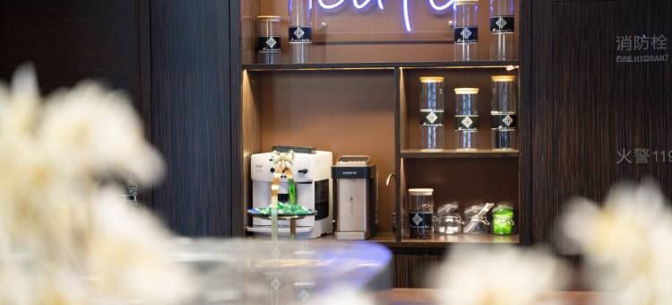 如家精选酒店(重庆观音桥红旗河沟轻轨站店)图片