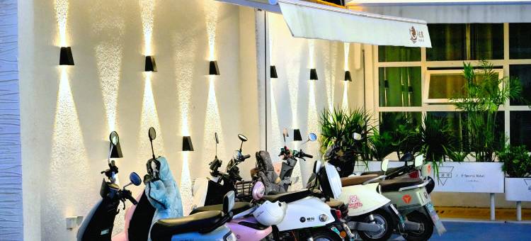 蓝波湾电竞民宿图片