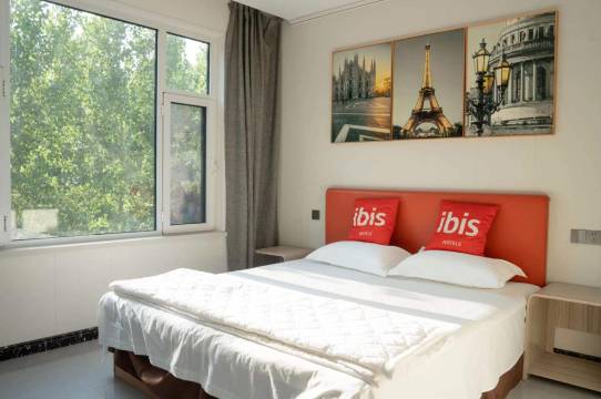 费县丽蒙宾馆(梁邱镇店)