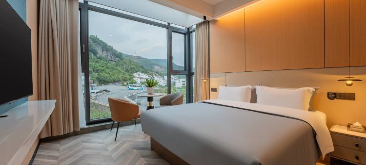 都市花园酒店(三峡人家风景区游客中心店)图片