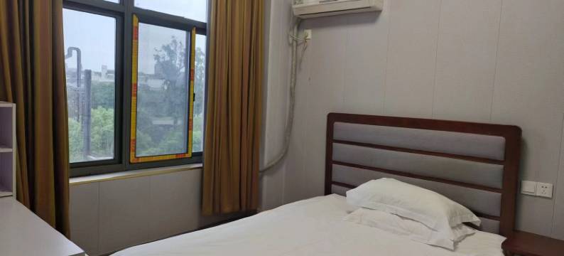 嘉兴华庭电竞旅馆图片