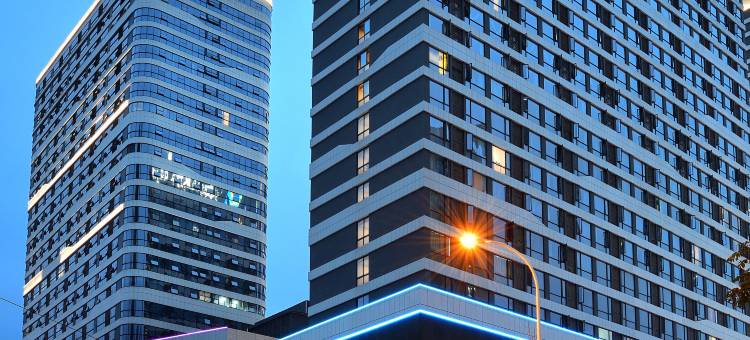 成都港伦凯艺酒店(东郊记忆理工大学店)图片