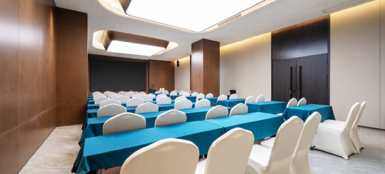 莫林锦尚酒店(镇雄县观澜湖购物公园店)图片