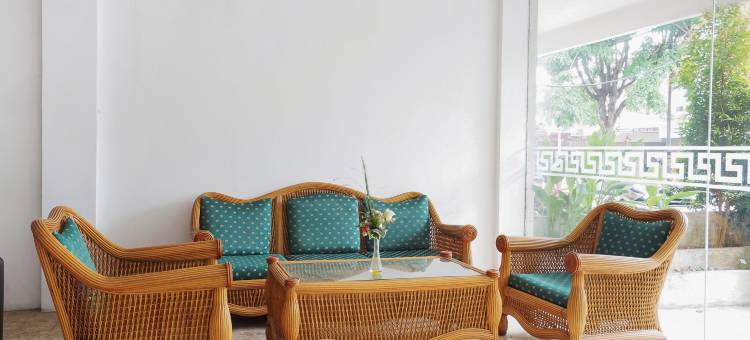 伊斯塔纳佩尔马塔恩加格尔酒店(Hotel Istana Permata Ngagel)图片