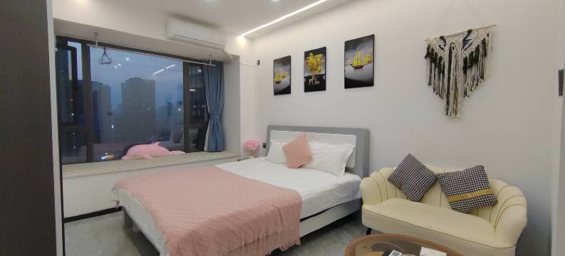 云之逸公寓(长沙铂金岛茶子山地铁站店)图片