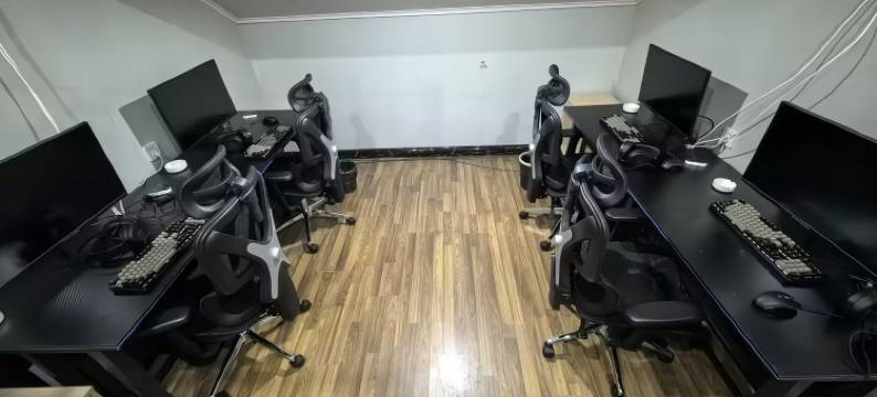 思恩电竞酒店(竹辉桥地铁站店)图片