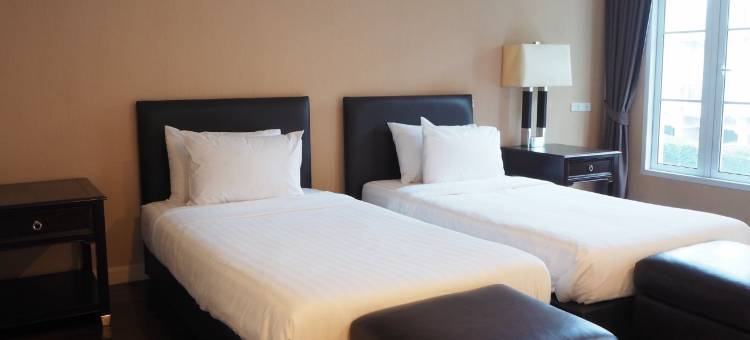 索尔居素坤逸16整套房屋三卧室&全套厨房(Sol Stay Sukhumvit 16 Entire House Three Bedroom & Full Kitchen)图片