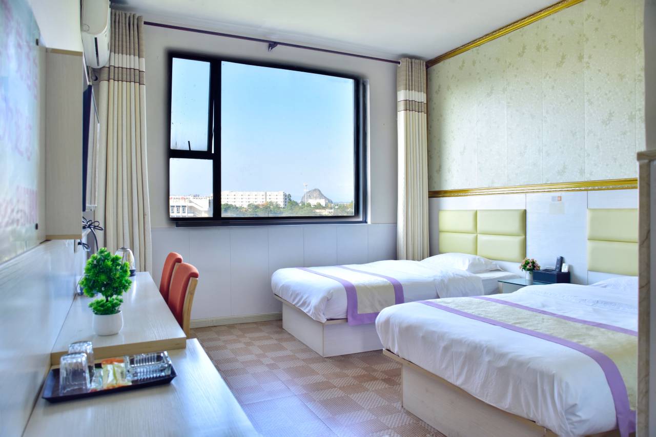 桂林心感觉酒店(金鸡岭机动车驾校店)