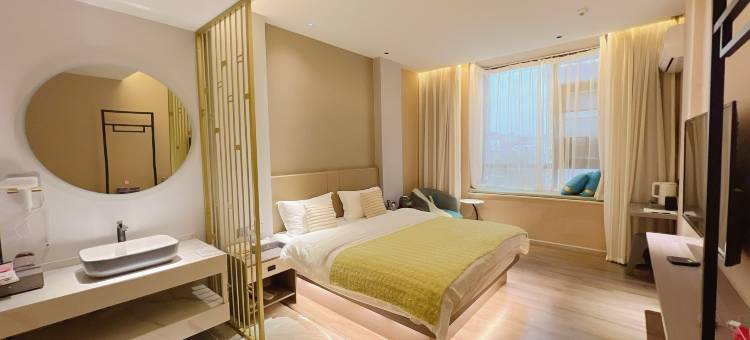 尊悦·智慧酒店(曲靖麒麟区南城门店)图片