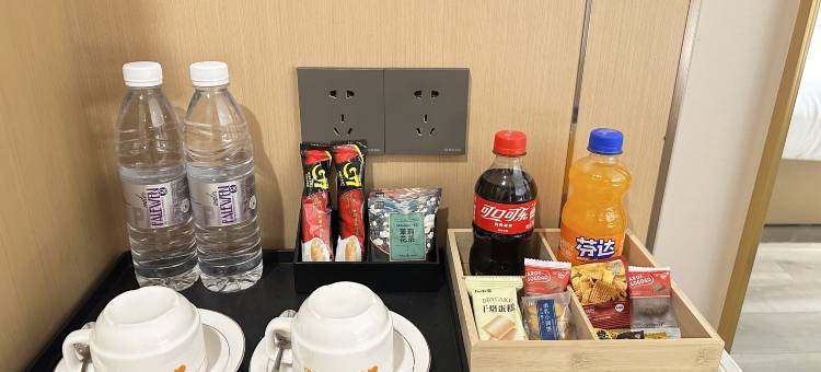 如家睿柏·云酒店(成都青白江大弯中学店)图片