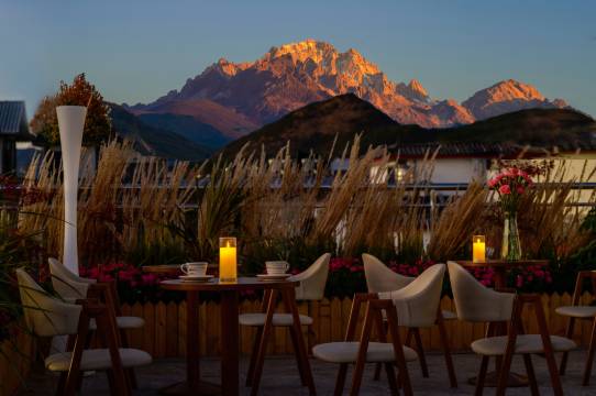 沐山苑·且曼民宿(丽江古城南门忠义市场店)