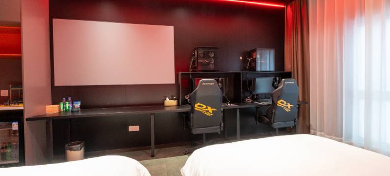 π电竞酒店(天津南开大悦城店)图片