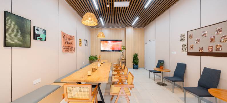 登巴客栈(上海轻纺市场真新新村地铁站店)图片