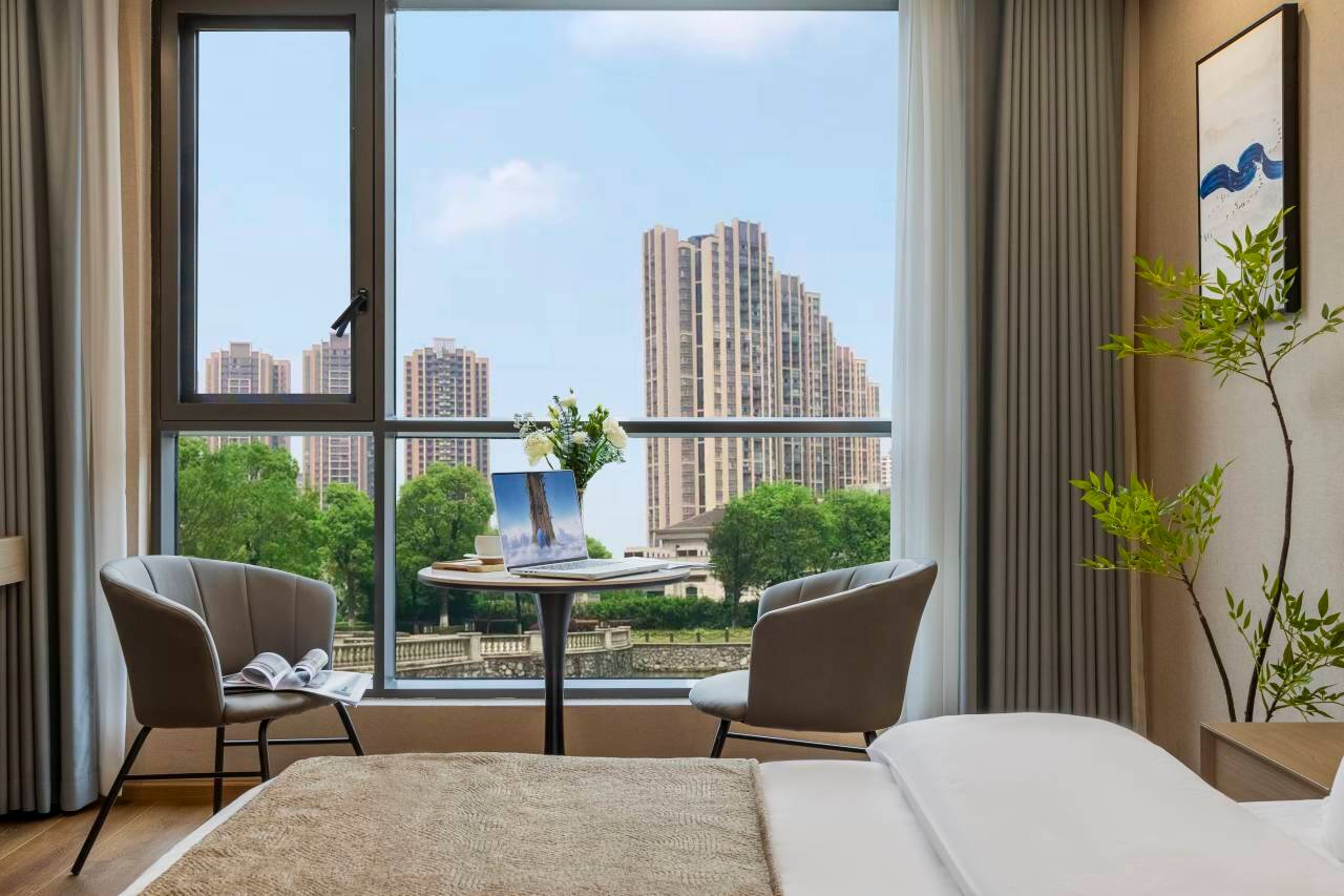 伯纳德酒店(安顺古城顾府街店)图片