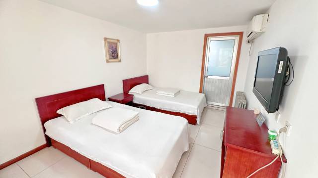 炳泰商务宾馆(日照芒果时代广场店)