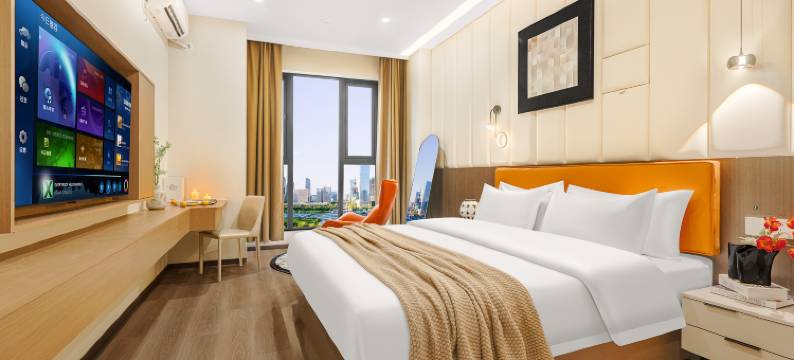 佰郦希玥影音民宿(菁蓉湖石室蜀都中学店)图片