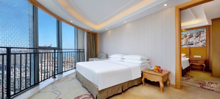 Rejoice by Argyle·雅阁欢聚酒店(烟台金沙滩振华购物中心店)图片