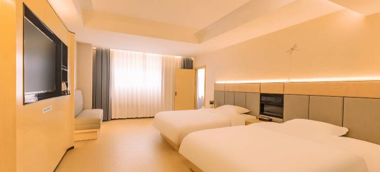 艺龙安云酒店(绥德石魂广场千狮桥店)图片